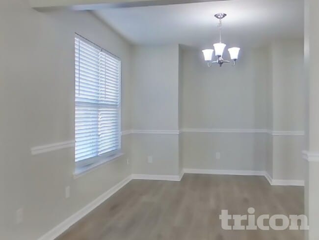 Photo - 5001 Serenity Point Ln