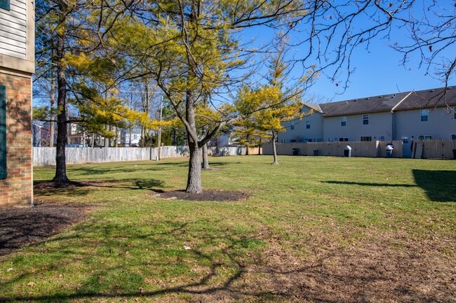 Photo - 7778 Deercrest Ct