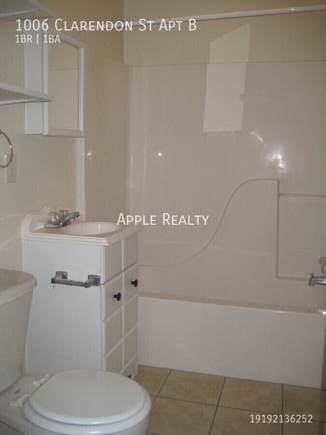 Photo - 1006 Clarendon St