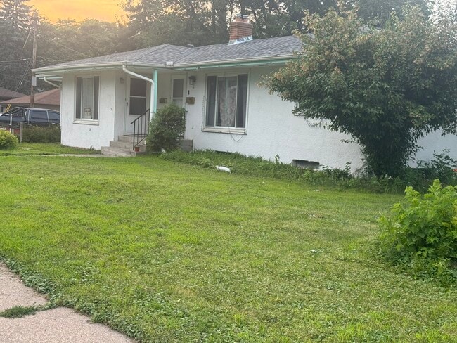 Front - 1379 Idaho Ave E Rental