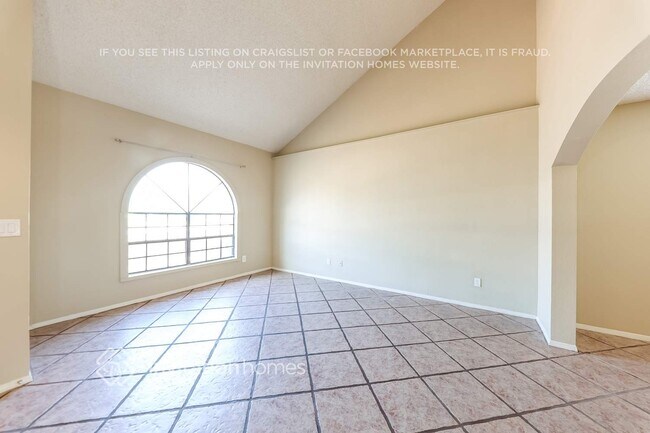 Photo - 6303 W Mescal St