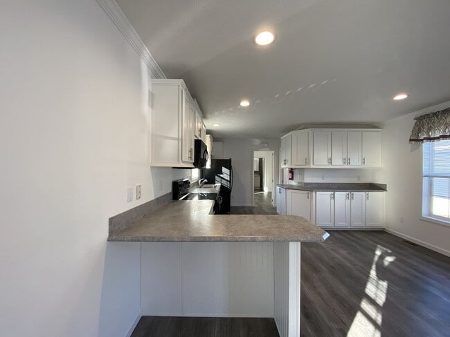 Photo - 4 Tern Ct