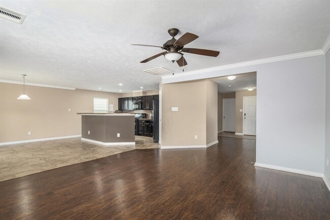 Building Photo - 10447 Harbor Canyon Dr Rental