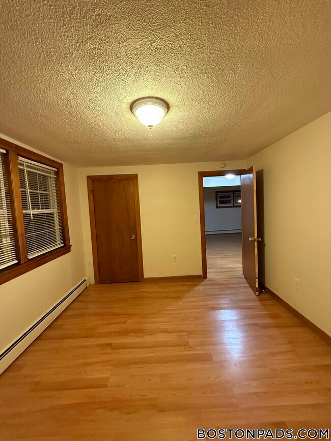 Photo - 2 Buckingham St Unit 1