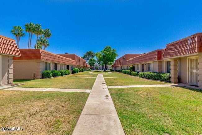 Photo - 5134 N 83rd St