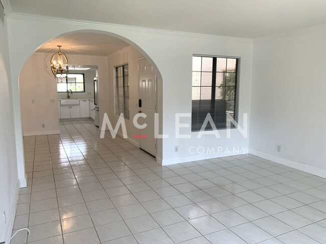 Photo - Beautiful Two Bedroom Condo in a Stunning ...