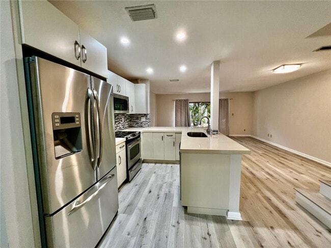 Photo - 21420 Tudor Dr