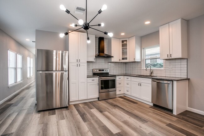 Photo - 1324 E Carson St