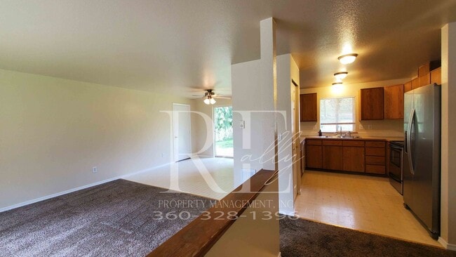 Photo - Peaceful End-of-Street Duplex with Private...