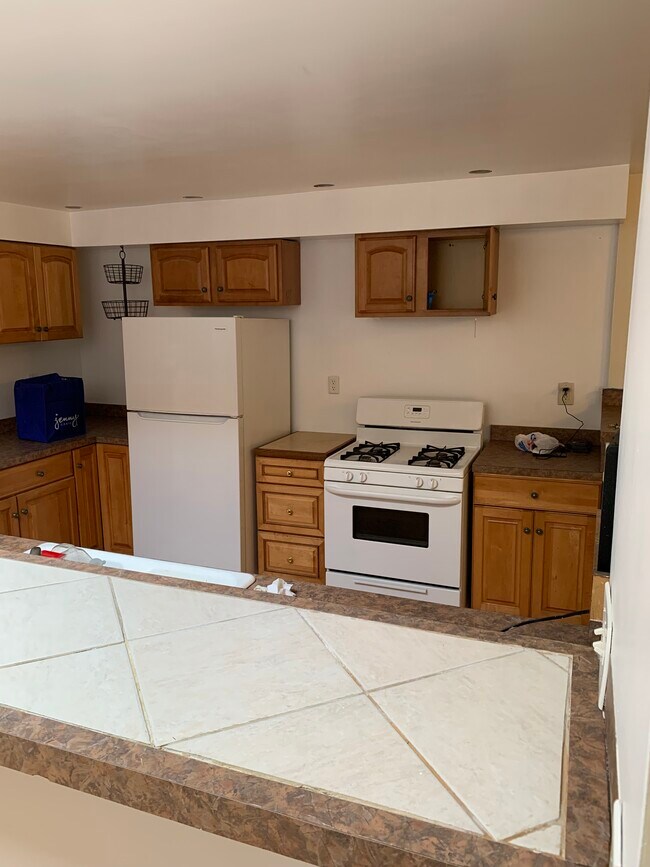 Photo - 3305 Woodbine Ave Unidad 3305 Woodbine