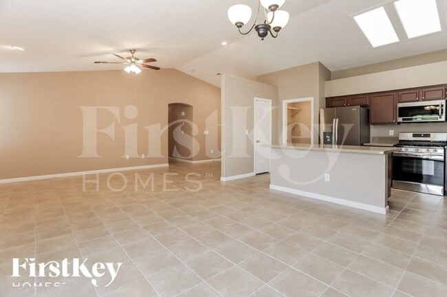 Photo - 1118 Sport of Kings Ave