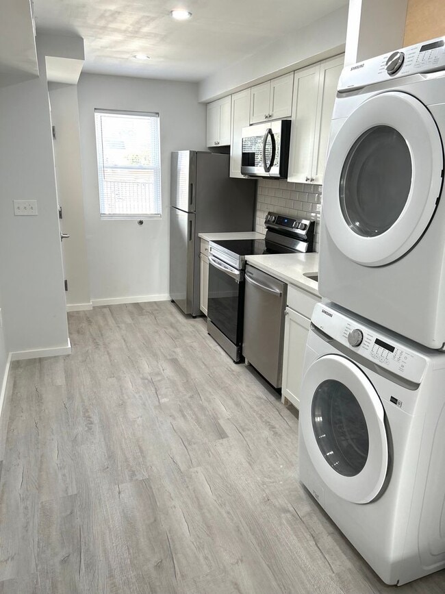 Building Photo - 1721 Mifflin St Unit 3