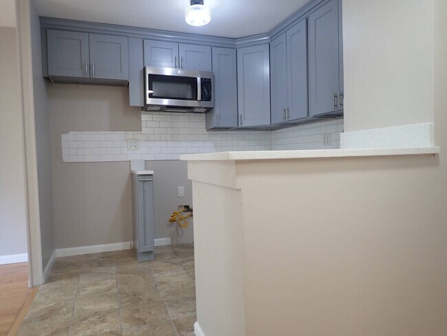 Photo - 1174 Sherman Ave Unit 3