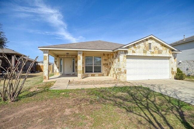 Building Photo - 319 Wildcat Dr