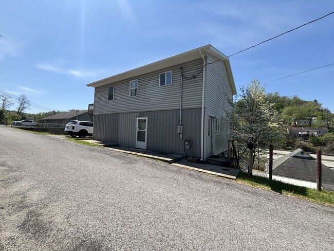 Photo - 941 Vista Ln