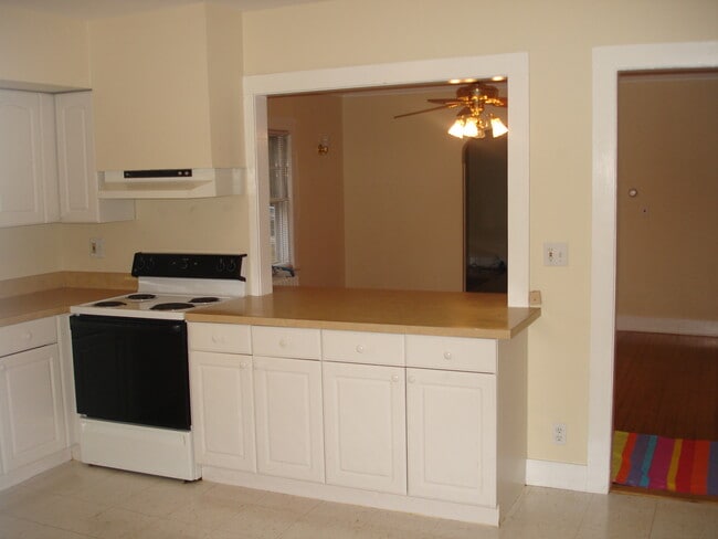 Cocina - 197 Barton Ave Unidad 197 Barton Ave