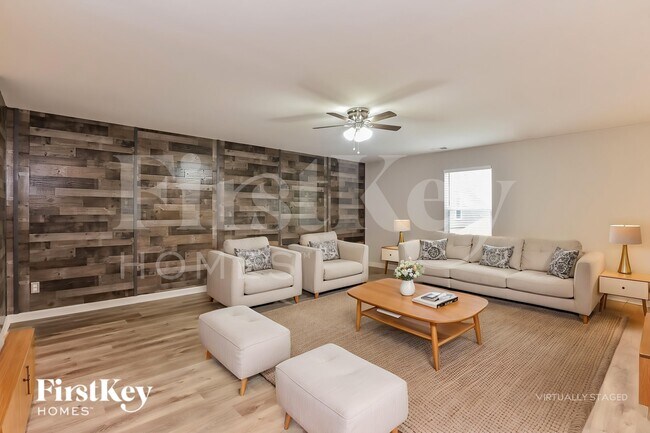 Photo - 304 Sportsman Dr