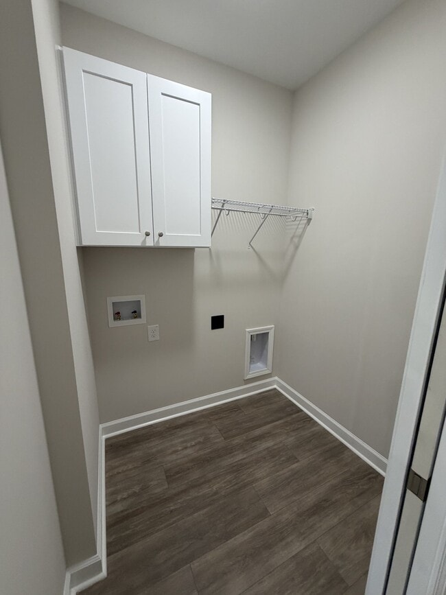 Photo - 405 Creeks Edge Dr