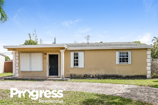 Building Photo - 541 N 68th Way