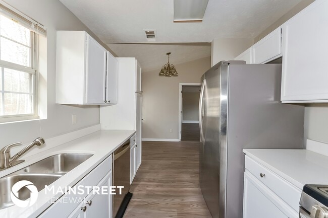 Photo - 138 Michelle Dr