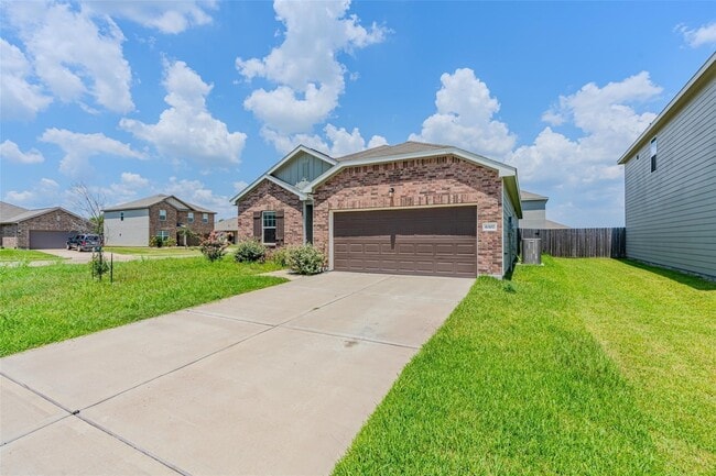 Photo - 6307 Highland Hts Dr