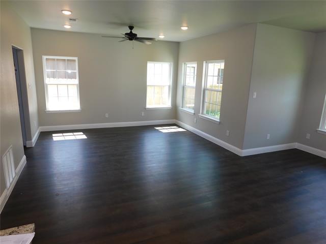 Photo - 704 E Jefferson St