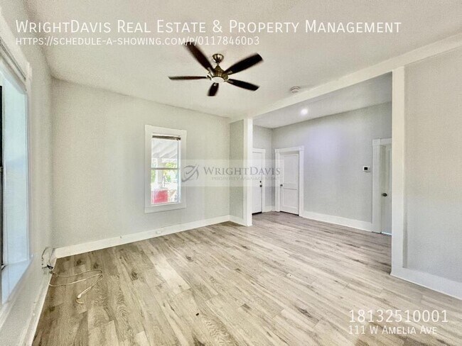 Photo - 111 W Amelia Ave