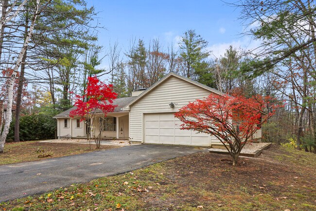 Photo - 34 Galway Ct