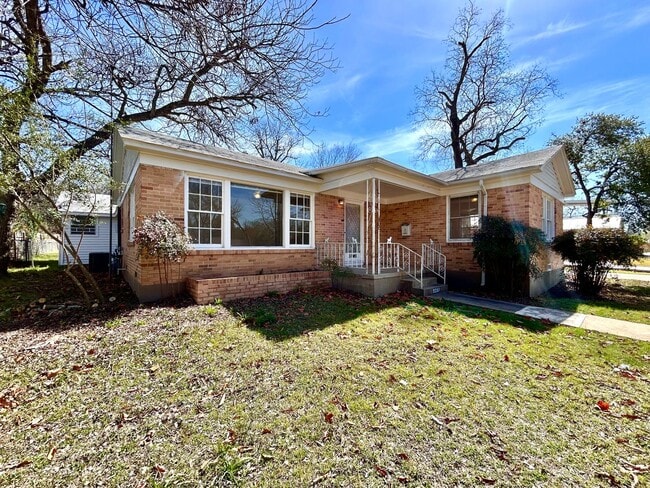 Photo - 5207 Shoal Creek Blvd