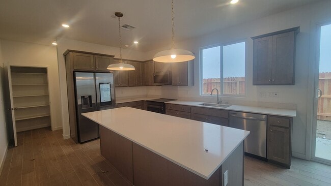 Photo - 12505 Camino Glorieta, Bakersfield, CA 93311