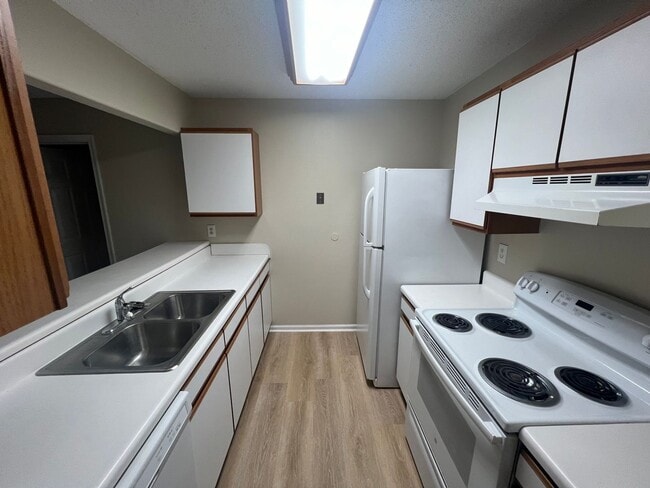 Photo - 2 Bed 2 Bath Condo