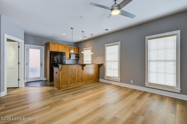 Photo - 10606 Norton Commons Blvd