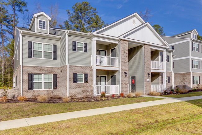 Photo - The Villas at Midview