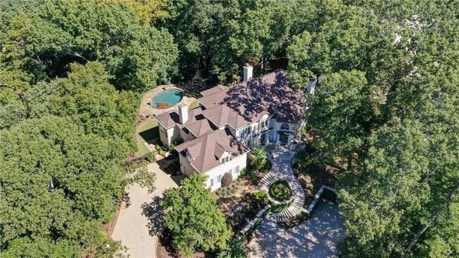 Photo - 1965 W Wesley Rd NW