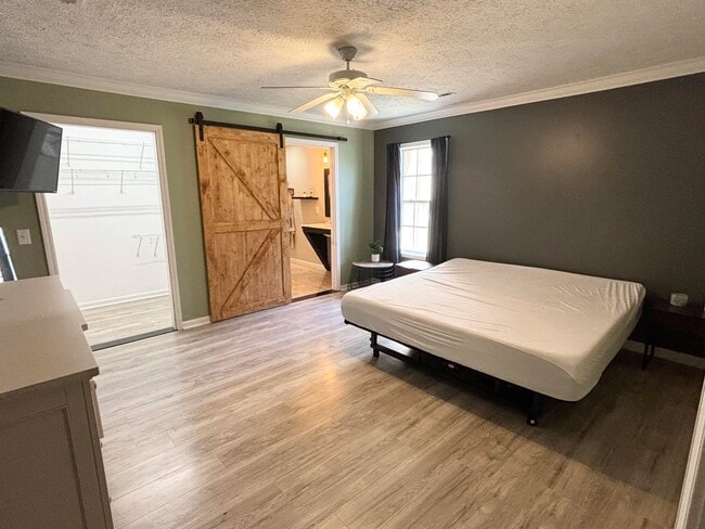 Photo - 7383 Hazelstone Ln