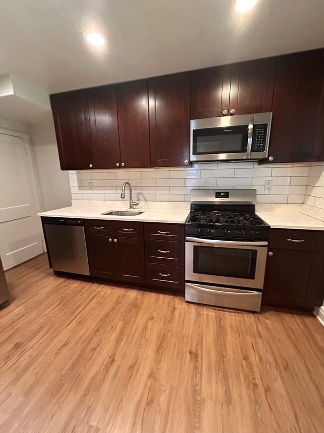 Photo - 34 Sipple Ave