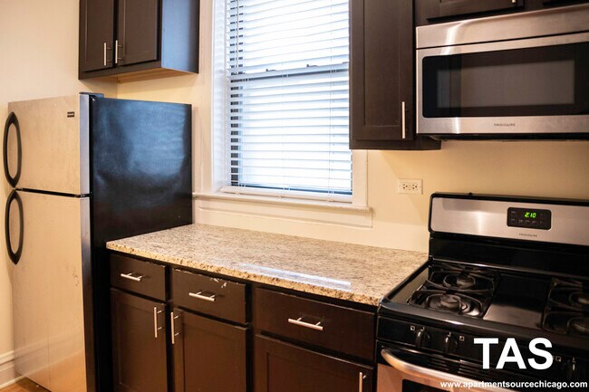 Photo - 2175 W Giddings St Unit 1