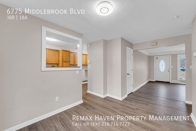 Photo - 6775 Middlebrook Blvd