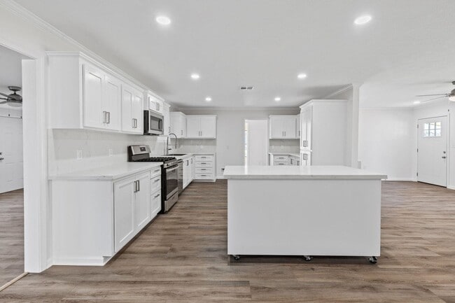 Photo - Updated 4/2 in Sulphur!