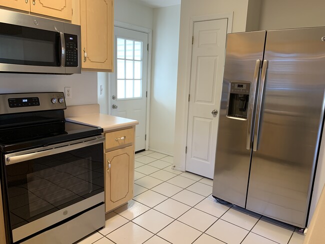 Photo - 4550 Barrington Ln