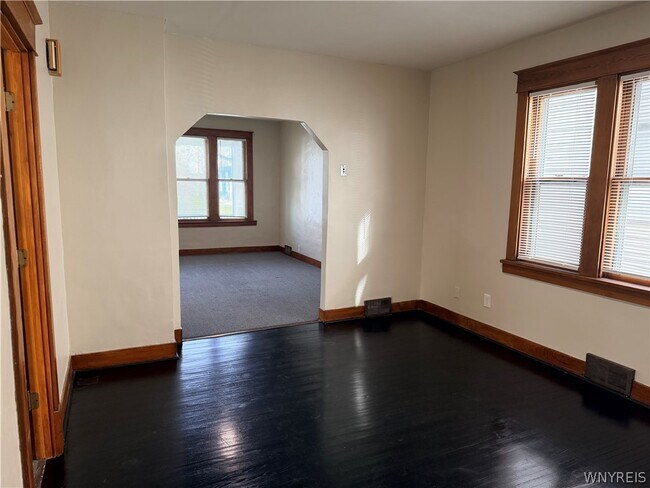 Photo - 78 Germain St