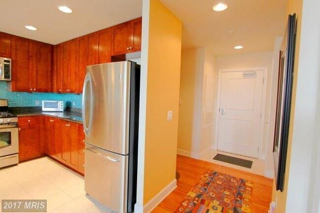 Photo - 3650 S Glebe Rd Unidad 744