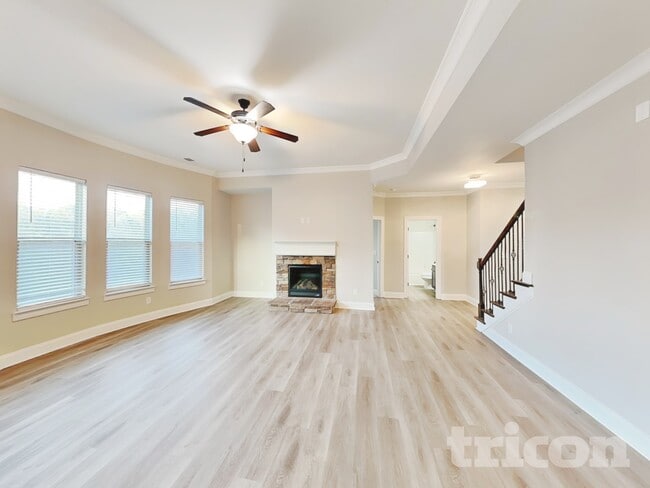 Photo - 544 Georgia Cir