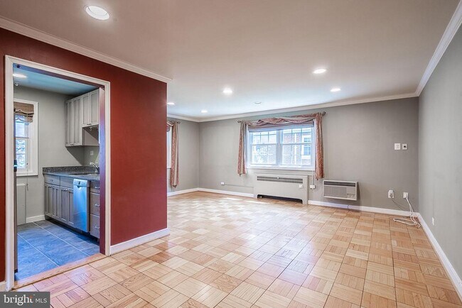 Photo - 4374 N Pershing Dr Unit 43744