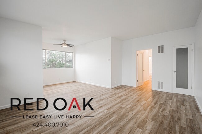 Building Photo - 1051 N Ogden Dr Unit 10