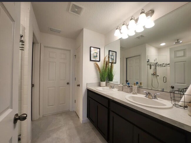 Photo - 4903 Conifer Cone Dr