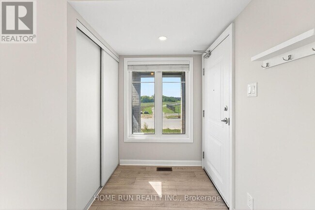 Photo - 1201 Chapman Mills Dr