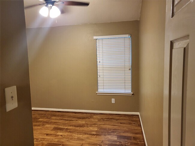 Photo - 5406 Meadow Canyon Dr