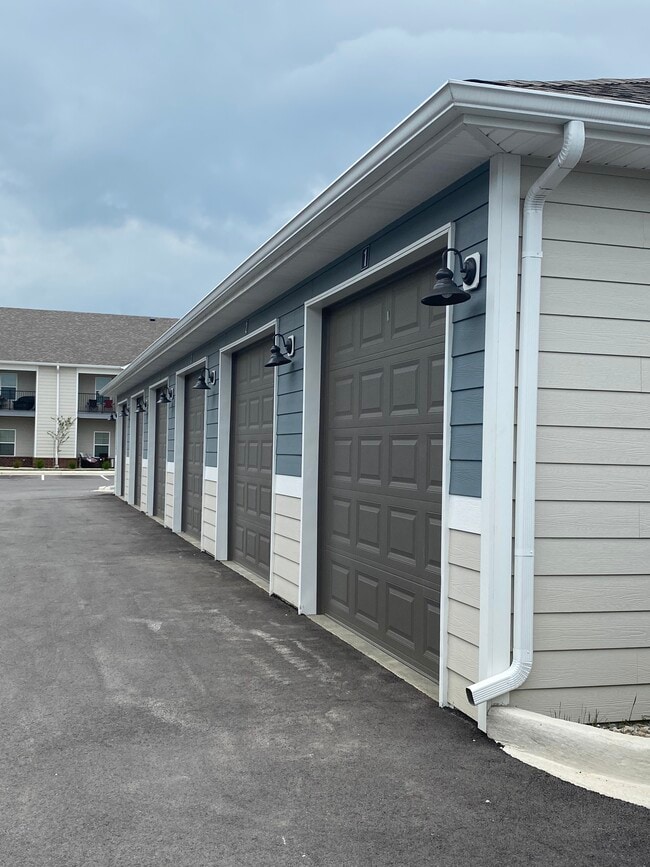 Buckner Pointe Apartments Buckner, KY