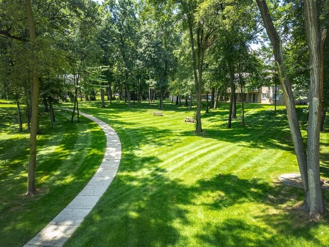 Briarwood Apartments